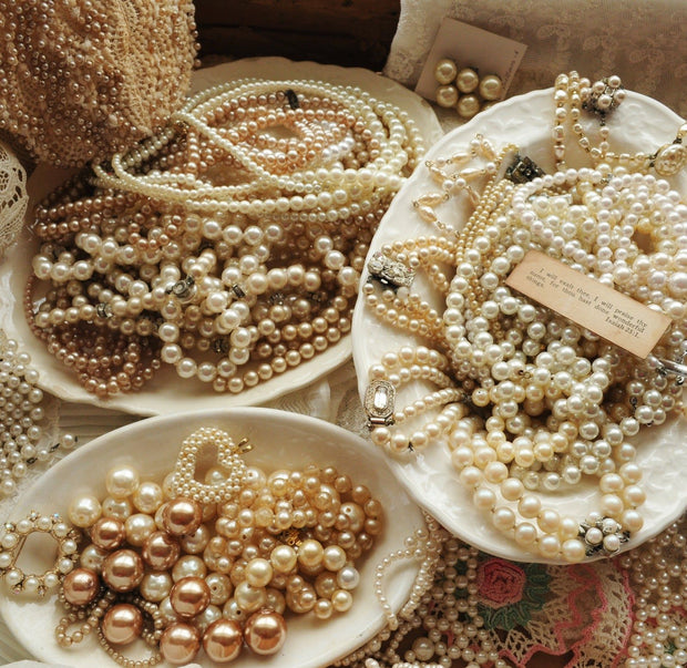 Pearl, Pearls, Pearls